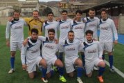 Calcio Montescaglioso Polisportiva con gli uomini  contati di scena a Satriano